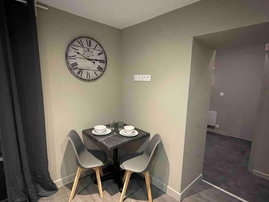 La Suite De L'Empereur/ Logement Neuf Janvier 2024 Orléans Buitenkant foto